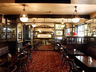 PUB & RESORANTS CLEANING